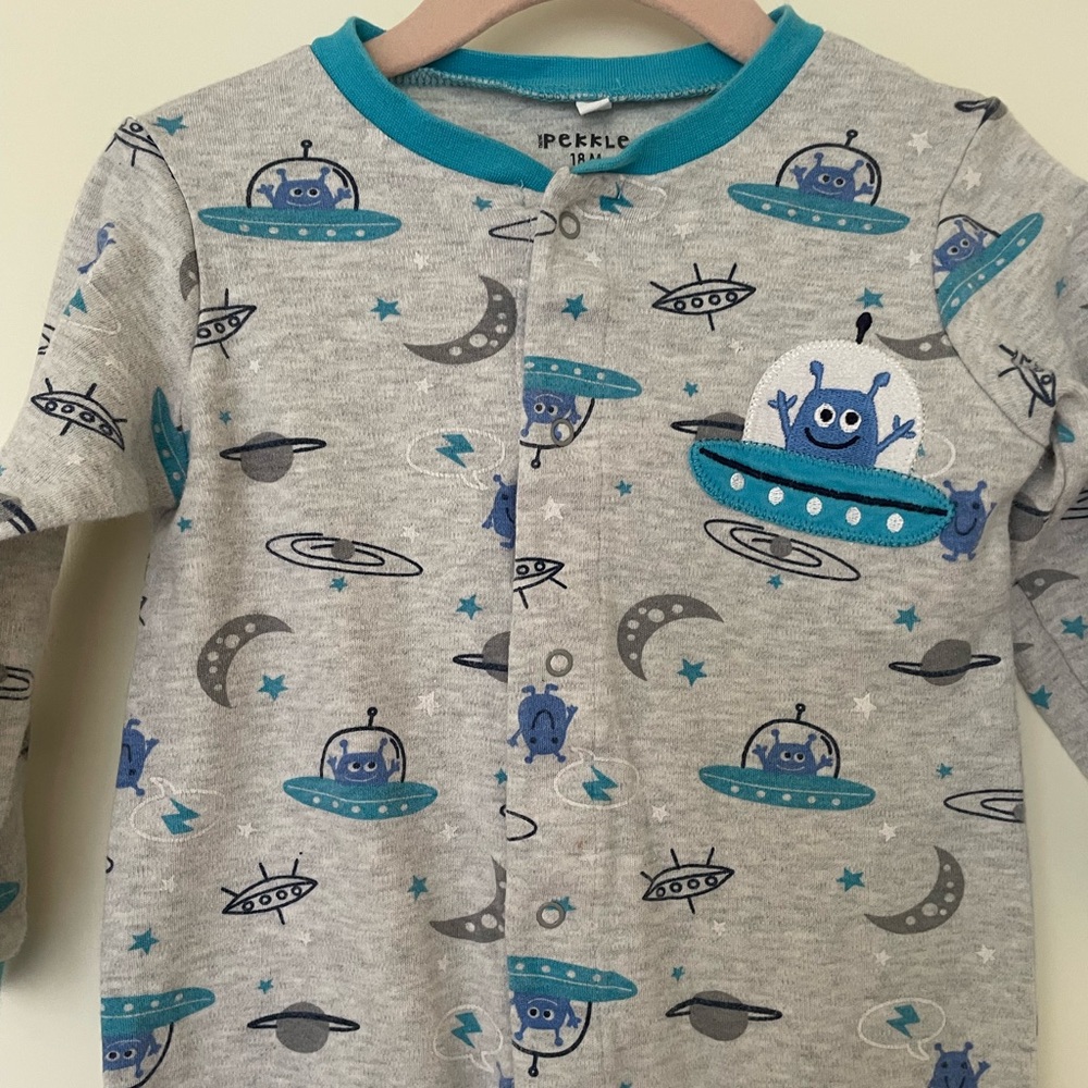 5/$30♥️Pekkle-Gray Space-Themed Baby Onesie